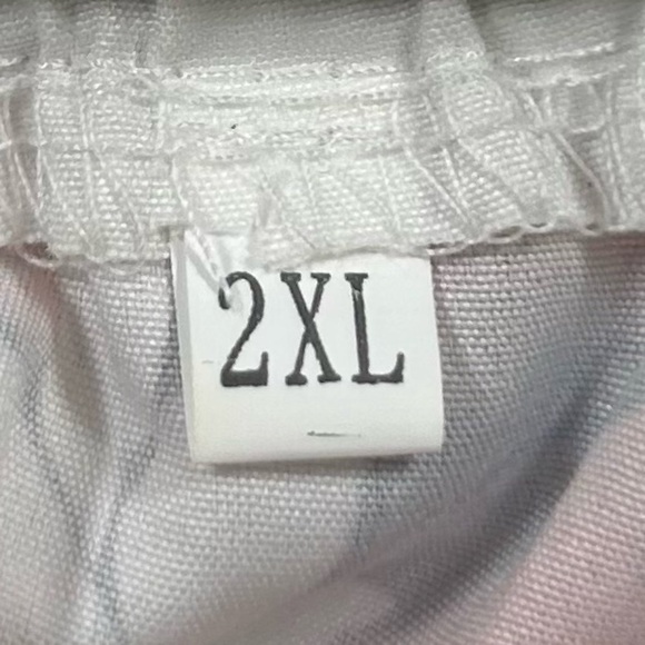 Floral Off-Shoulder Dress in Pink and White Size 2XL (fits like an XL) - Picture 3 of 8